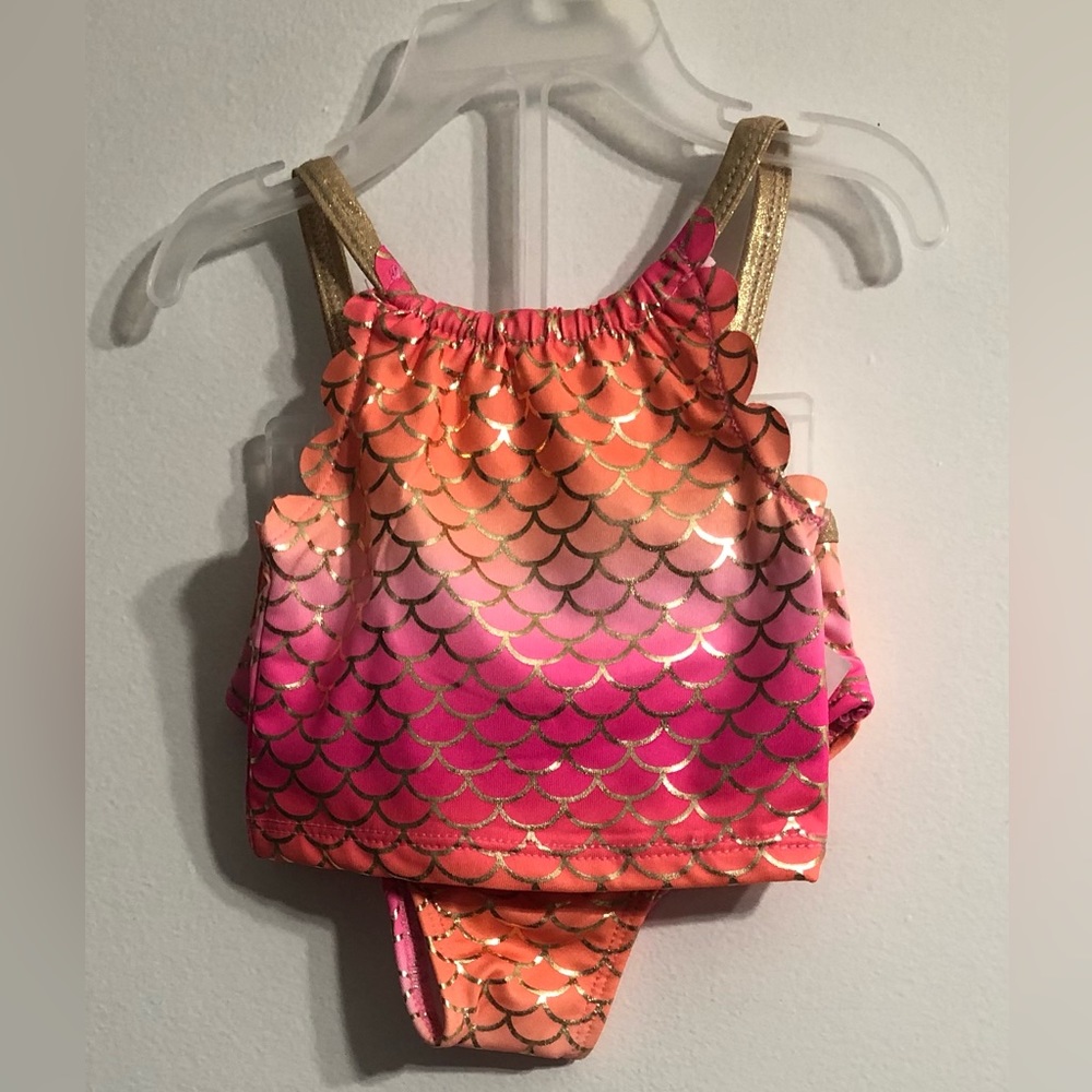 Baby girl’s 2 PCs  mermaid scallop swimsuit pink orange. 12M